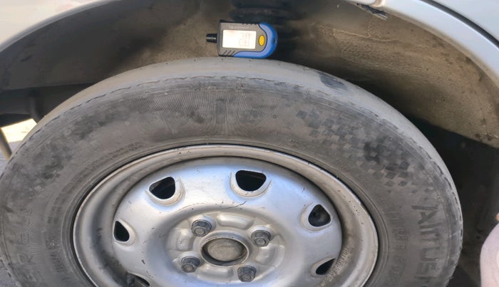 2022 Maruti Eeco 5 STR AC (O), CNG, Manual, 78,831 km, tyre