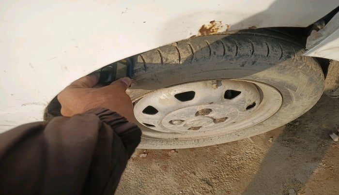 2011 Hyundai Santro Xing GL, Petrol, Manual, 53,991 km, tyre