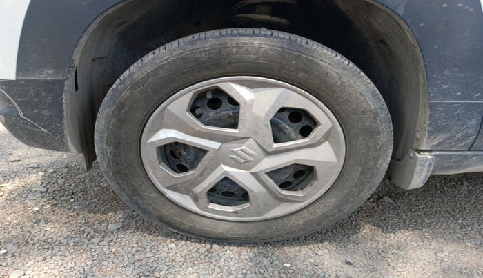 2025 Maruti BREZZA LXI S- CNG, CNG, Manual, 11,697 km, tyre