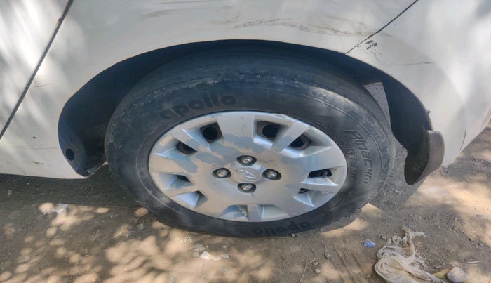 2012 Hyundai i20 MAGNA (O) 1.4 CRDI, Diesel, Manual, 1,16,076 km, tyre