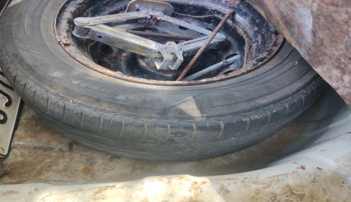 2012 Hyundai i20 MAGNA (O) 1.4 CRDI, Diesel, Manual, 1,16,076 km, tyre