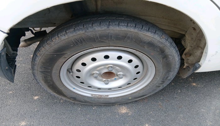 2019 Maruti New Wagon-R LXI CNG 1.0, CNG, Manual, 72,189 km, tyre