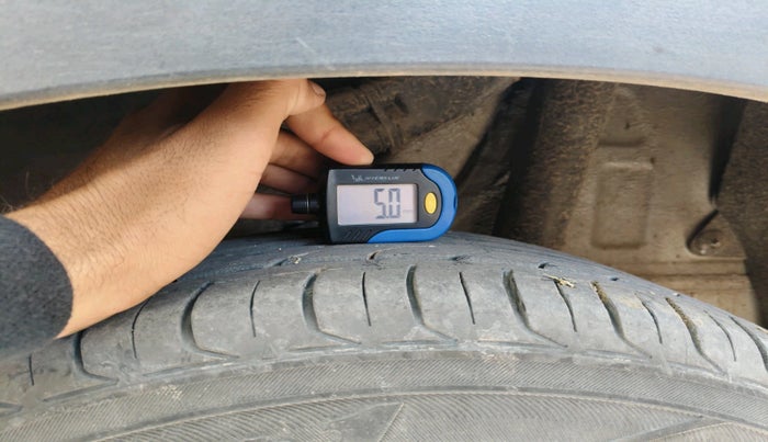 2019 Hyundai VENUE SX 1.0 (O) TURBO, Petrol, Manual, 70,574 km, tyre