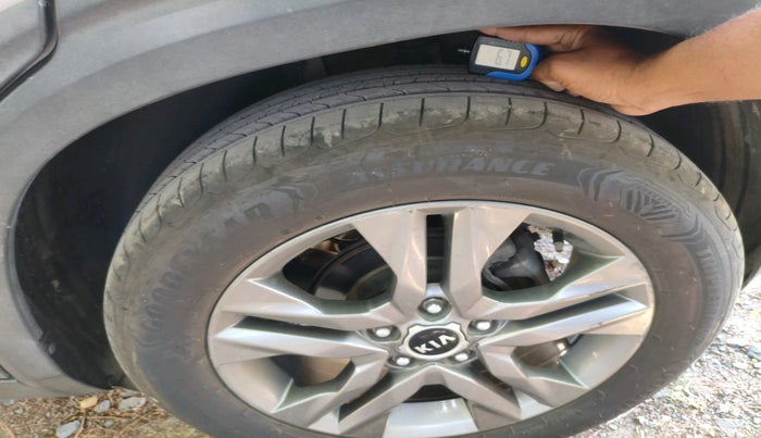 2020 KIA SELTOS HTX IVT 1.5 PETROL, Petrol, Automatic, 41,836 km, tyre