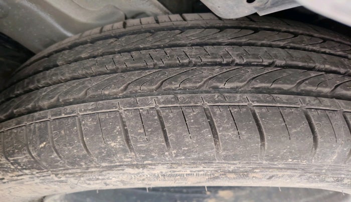 2019 MG HECTOR SHARP 1.5 DCT PETROL, Petrol, Automatic, 1,11,802 km, tyre