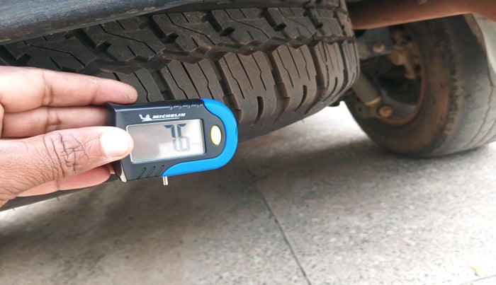 2022 Toyota Fortuner 4X2 AT 2.8 DIESEL, Diesel, Automatic, 66,590 km, tyre