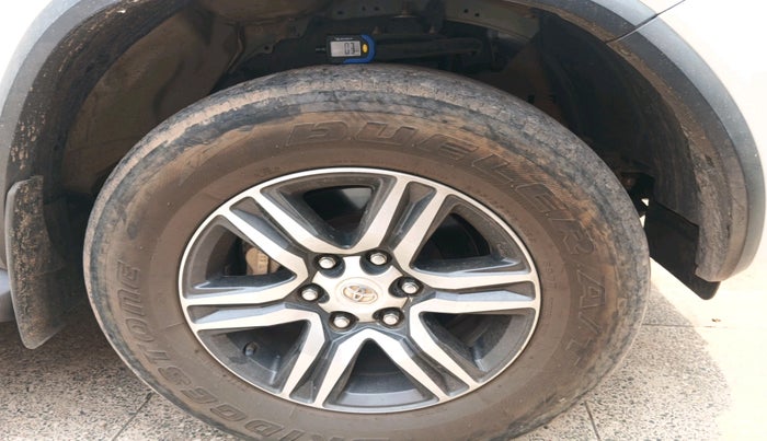 2022 Toyota Fortuner 4X2 AT 2.8 DIESEL, Diesel, Automatic, 66,590 km, tyre