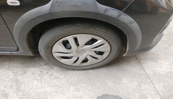 2017 Honda WR-V 1.2L I-VTEC S MT, Petrol, Manual, 99,057 km, tyre