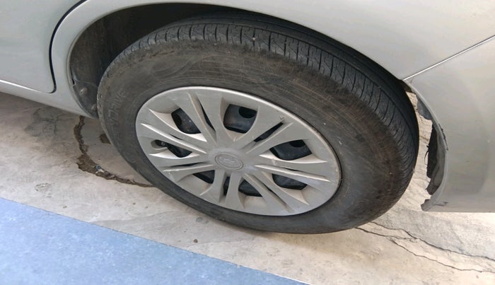 2017 Maruti Ertiga VDI SHVS, Diesel, Manual, 1,27,227 km, tyre