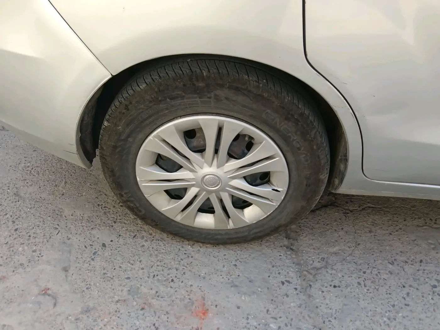 2017 Maruti Ertiga VDI SHVS, Diesel, Manual, 1,27,227 km, tyre