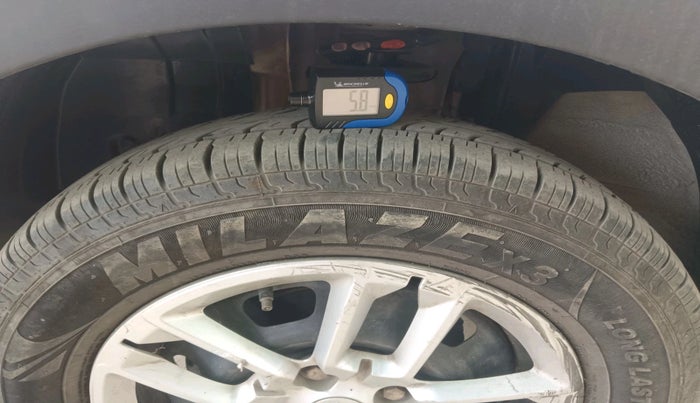 2023 Renault TRIBER RXL MT, Petrol, Manual, 49,283 km, tyre