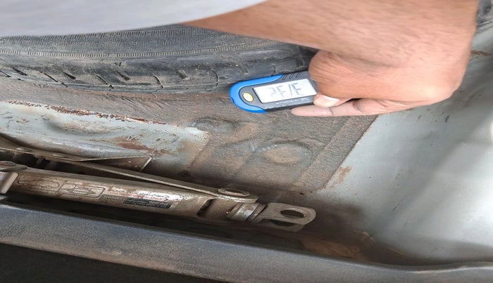 2017 Honda City 1.5L I-DTEC ZX, Diesel, Manual, 1,25,391 km, tyre