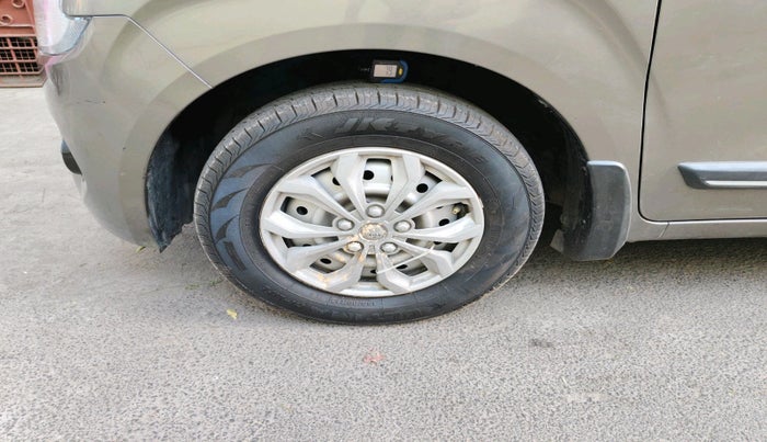 2021 Maruti New Wagon-R LXI CNG (O) 1.0, CNG, Manual, 1,00,382 km, tyre