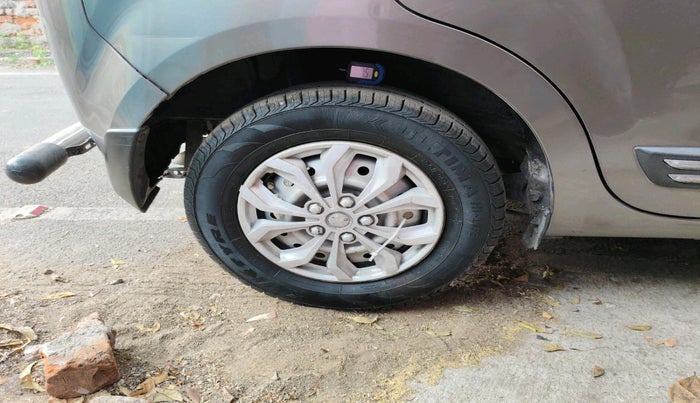 2021 Maruti New Wagon-R LXI CNG (O) 1.0, CNG, Manual, 1,00,382 km, tyre