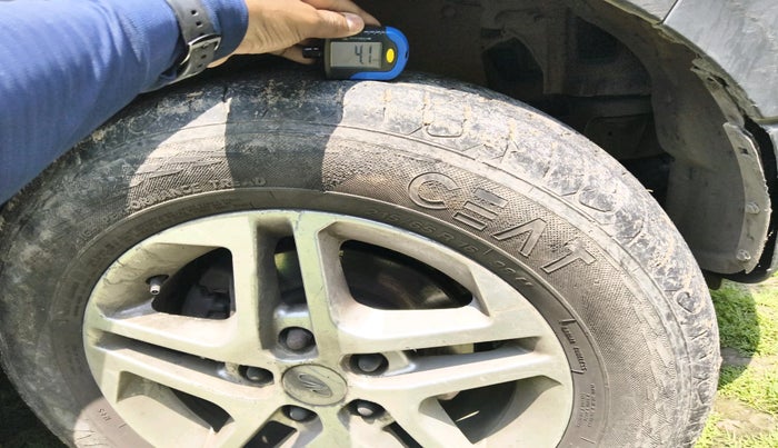 2016 Mahindra NUVOSPORT N8, Diesel, Manual, 1,66,028 km, tyre