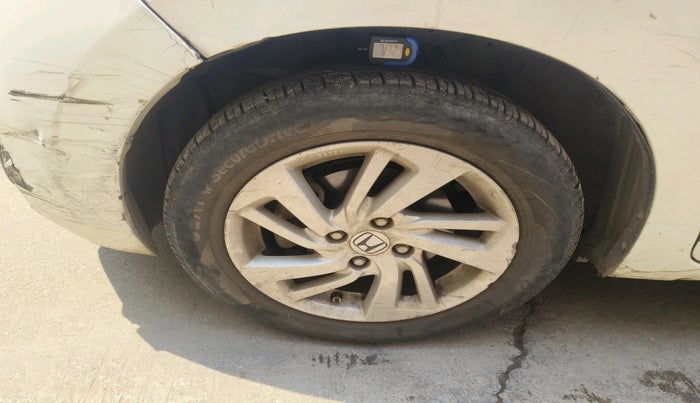 2016 Honda Jazz 1.2L I-VTEC V AT, Petrol, Automatic, 55,958 km, tyre