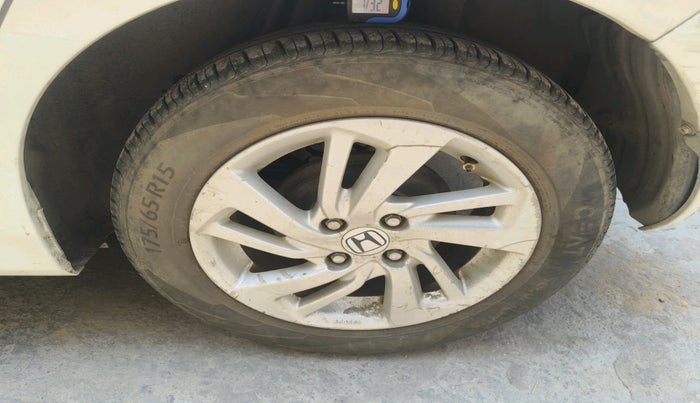 2016 Honda Jazz 1.2L I-VTEC V AT, Petrol, Automatic, 55,958 km, tyre