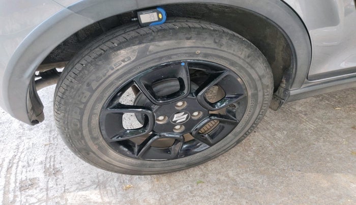 2023 Maruti IGNIS ZETA 1.2 AMT, Petrol, Automatic, 14,149 km, tyre