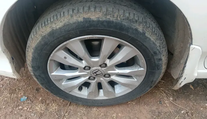 2012 Honda City 1.5L I-VTEC V MT, CNG, Manual, 94,680 km, tyre
