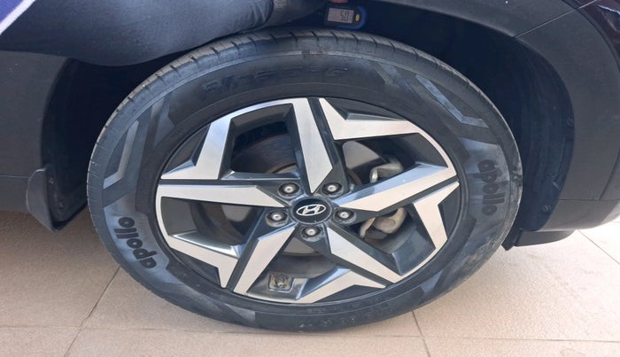 2023 Hyundai ALCAZAR PRESTIGE(O) 1.5 AT 7STR, Diesel, Automatic, 39,727 km, tyre