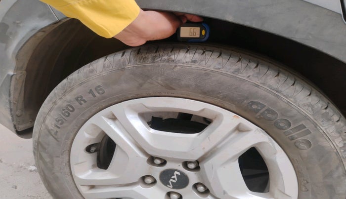 2022 KIA SONET HTK PLUS 1.2, Petrol, Manual, 31,525 km, tyre