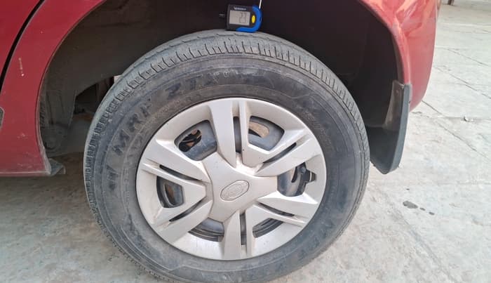 2016 Datsun Redi Go S, Petrol, Manual, 73,709 km, tyre