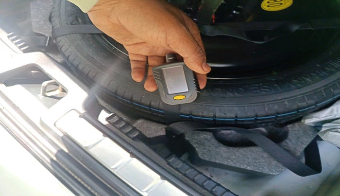 2020 Volvo XC 60 D5 INSCRIPTION, Diesel, Automatic, 67,367 km, tyre