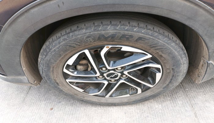 2022 KIA CARENS LUXURY PLUS 1.5 DIESEL 7 STR, Diesel, Manual, 45,105 km, tyre