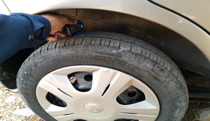 2013 Maruti Wagon R 1.0 VXI, Petrol, Manual, 52,460 km, tyre