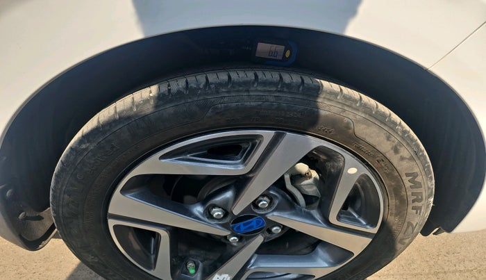 2024 Hyundai AURA SX 1.2 CNG, CNG, Manual, 21,496 km, tyre