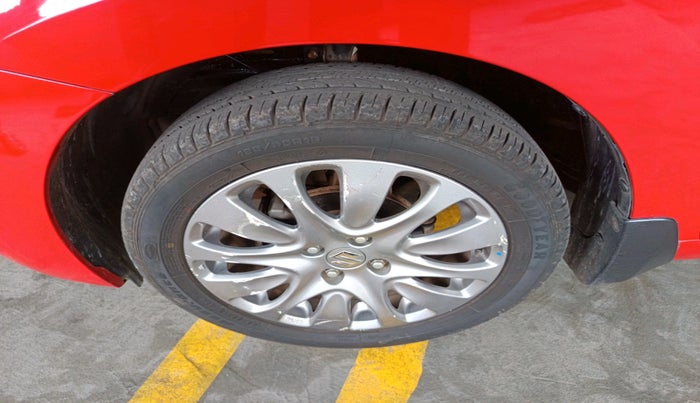 2017 Maruti Baleno ZETA PETROL 1.2, Petrol, Manual, 58,788 km, tyre