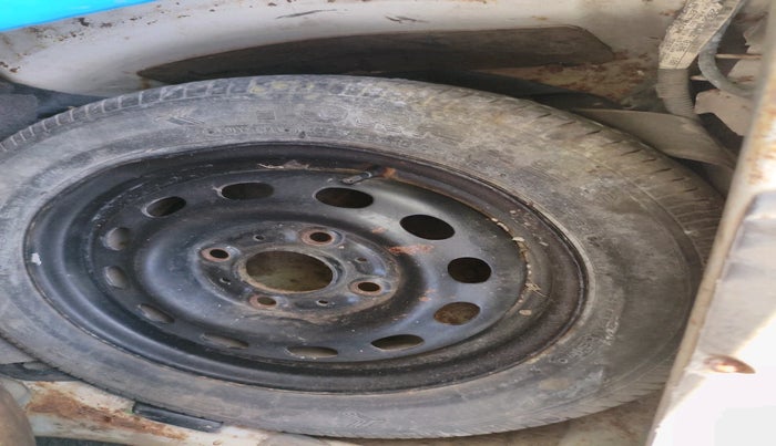 2011 Tata Indigo CS LS TDI, Diesel, Manual, 2,50,000 km, tyre