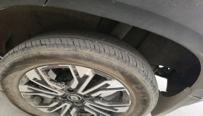 2022 Renault Kiger RXZ AMT, Petrol, Automatic, 34,306 km, tyre