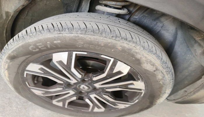 2022 Renault Kiger RXZ AMT, Petrol, Automatic, 34,306 km, tyre