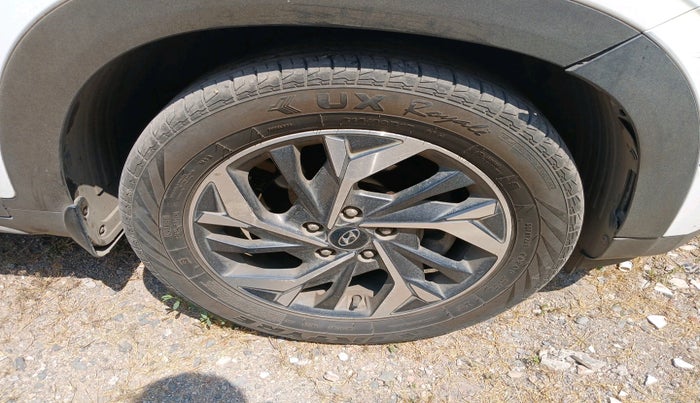 2020 Hyundai Creta SX (O) AT 1.5 DIESEL, Diesel, Automatic, 65,472 km, tyre