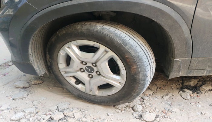 2022 KIA SONET HTK PLUS 1.0 IMT, Petrol, Manual, 61,412 km, tyre