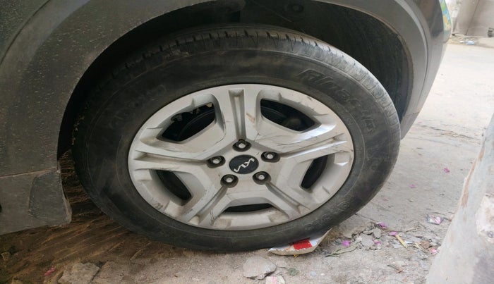 2022 KIA SONET HTK PLUS 1.0 IMT, Petrol, Manual, 61,412 km, tyre