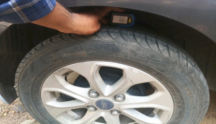 2017 Ford Figo Aspire TITANIUM 1.2 PETROL, Petrol, Manual, 77,740 km, tyre