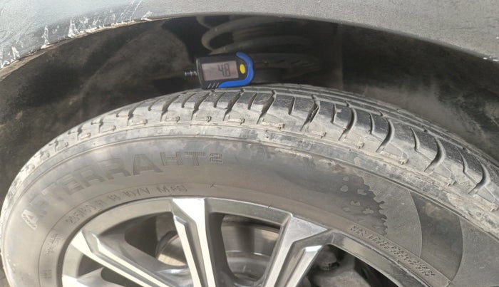 2023 Mahindra XUV700 AX 7 D MT 7 STR, Diesel, Manual, 70,288 km, tyre