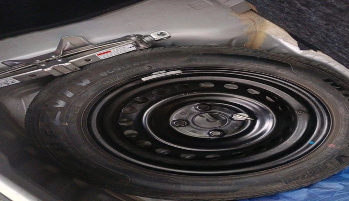 2021 Maruti S PRESSO VXI, Petrol, Manual, 31,697 km, tyre