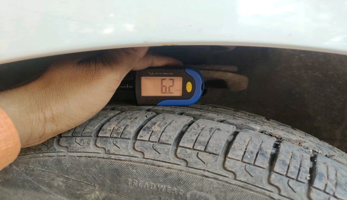 2011 Maruti Ritz VXI, Petrol, Manual, 45,766 km, tyre