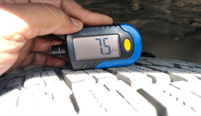 2023 Mahindra Thar LX P 2WD AT HT, Petrol, Automatic, 20,530 km, tyre