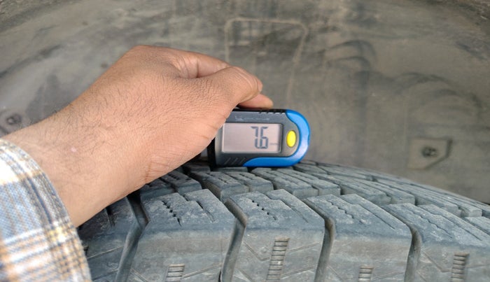 2023 Mahindra Thar LX P 2WD AT HT, Petrol, Automatic, 20,530 km, tyre