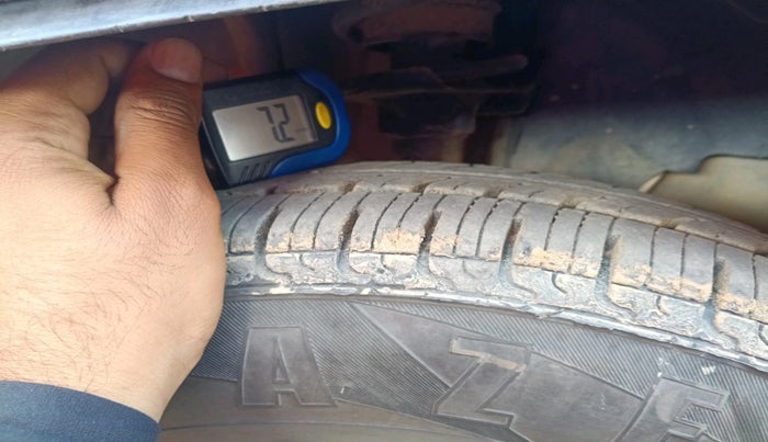 2017 Renault Kwid RXT 0.8, Petrol, Manual, 54,860 km, tyre