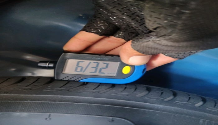 2020 Maruti S PRESSO VXI PLUS AMT, Petrol, Automatic, 96,337 km, tyre