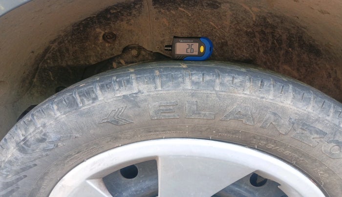 2016 Mahindra XUV500 W4, Diesel, Manual, 1,03,824 km, tyre