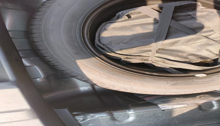 2025 Tata NEXON CREATIVE  AMT 1.2 PETROL, Petrol, Automatic, 4,942 km, tyre