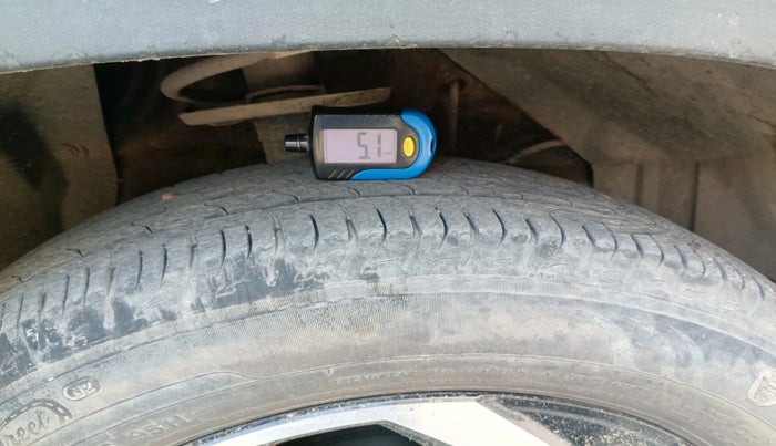 2023 Maruti BREZZA ZXI + SMART HYBRID, Petrol, Manual, 30,765 km, tyre