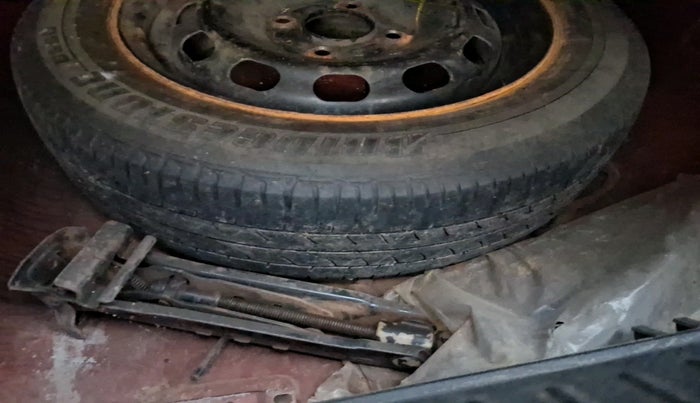 2012 Ford Classic CLXI 1.4 DIESEL, Diesel, Manual, 1,53,690 km, tyre