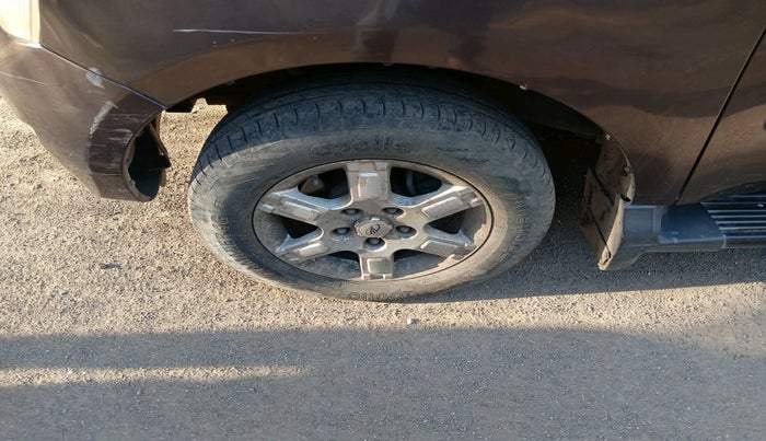 2014 Mahindra Quanto C8, Diesel, Manual, 46,766 km, tyre